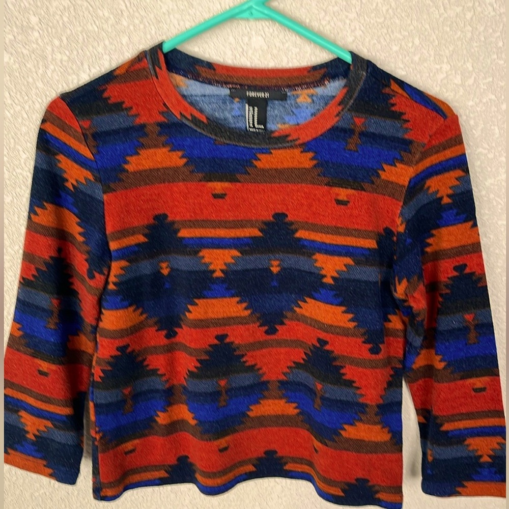 Forever 21 Womens Aztec Print Size M